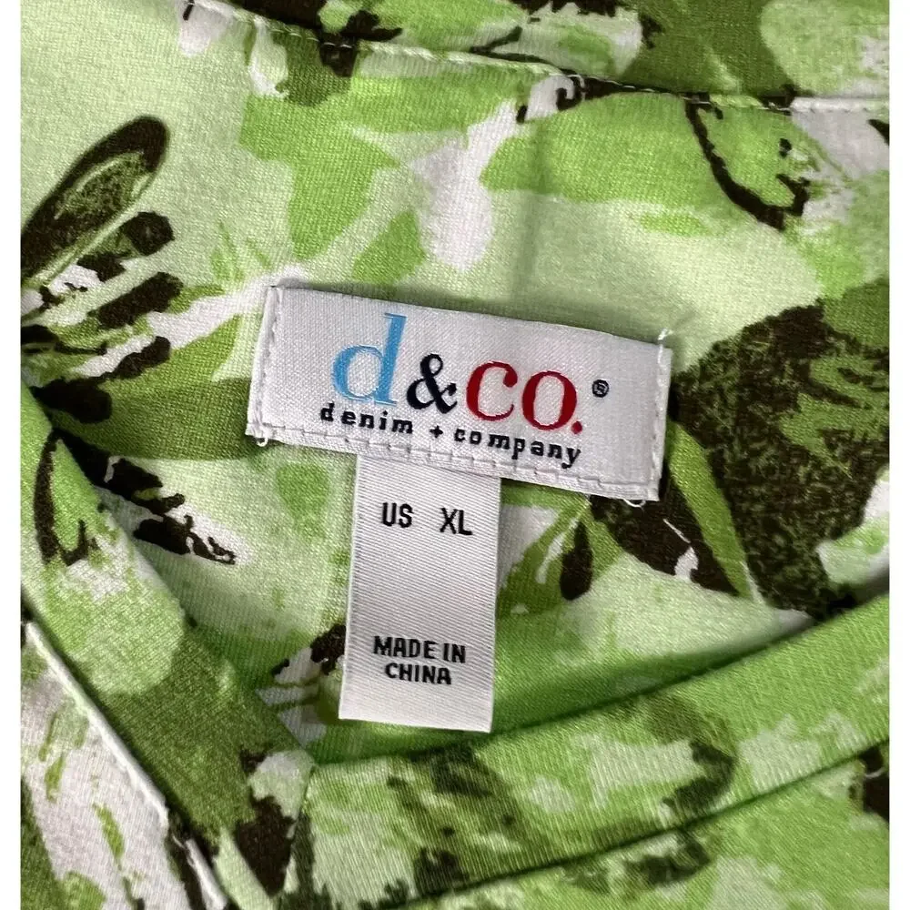 DENIM & CO. WOMEN'S PRINTED V-NECK 3/4 SLEEVE TOP GREEN - Picture 3 of 6